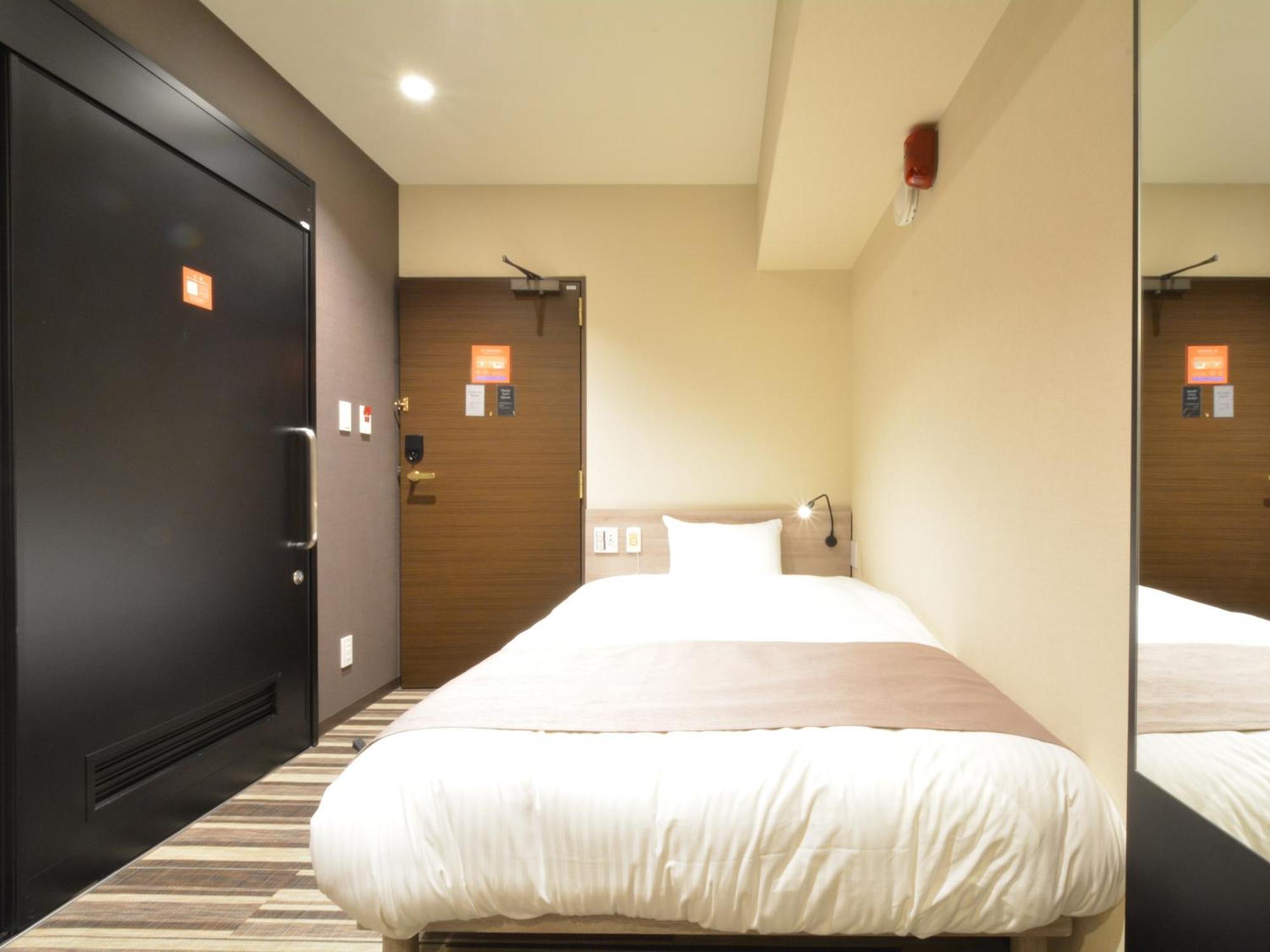 Hotel Sanrriott Shinsaibashi Osaka Exterior photo