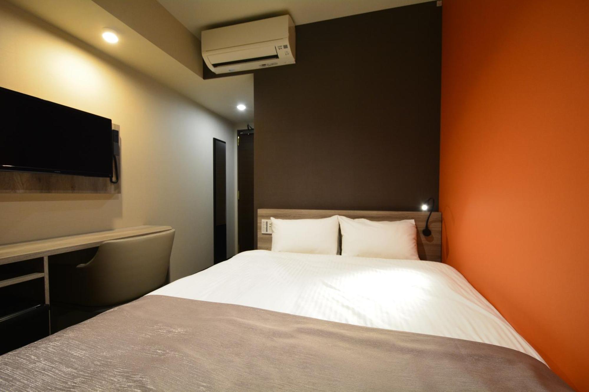 Hotel Sanrriott Shinsaibashi Osaka Exterior photo