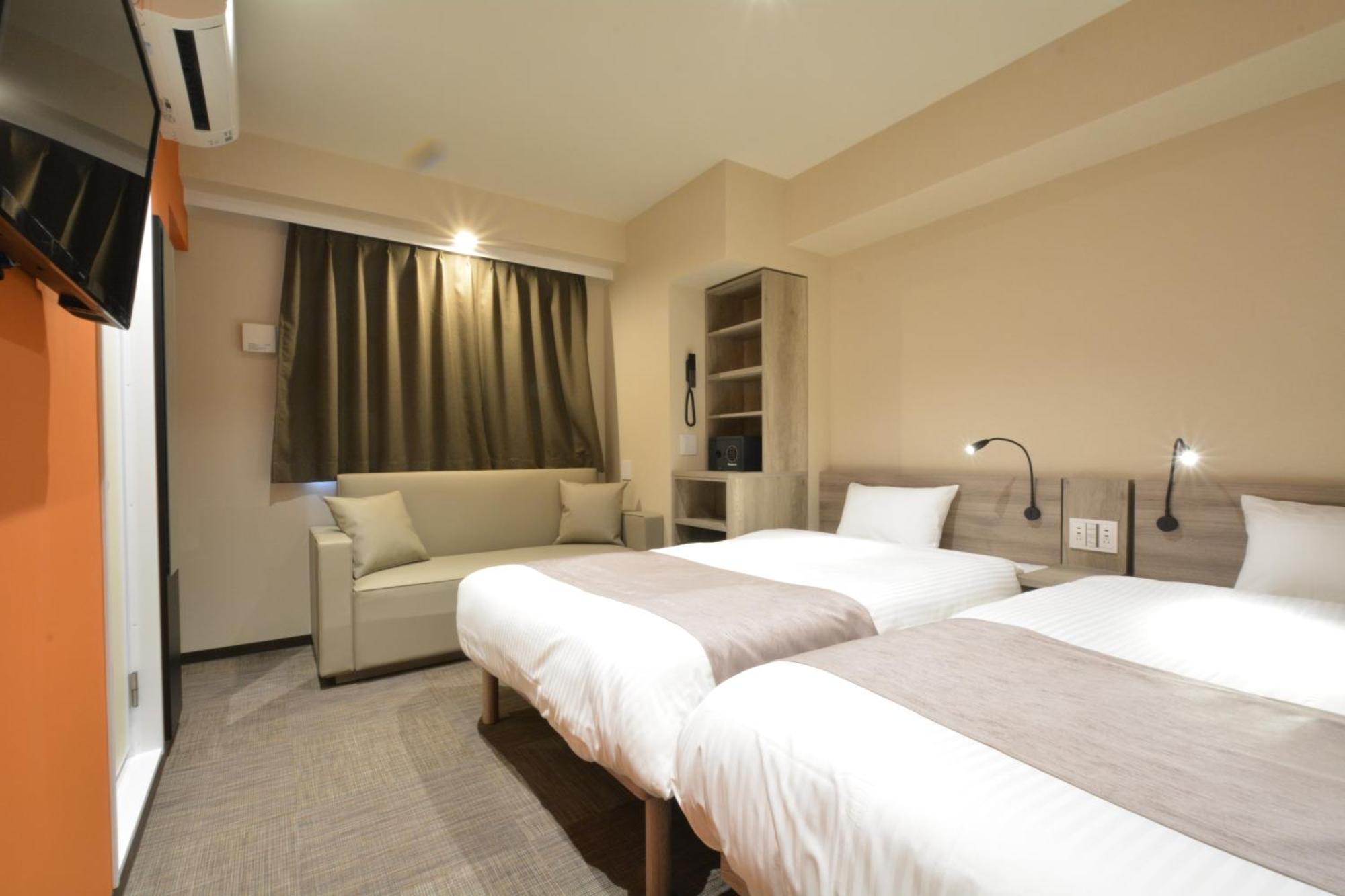 Hotel Sanrriott Shinsaibashi Osaka Exterior photo
